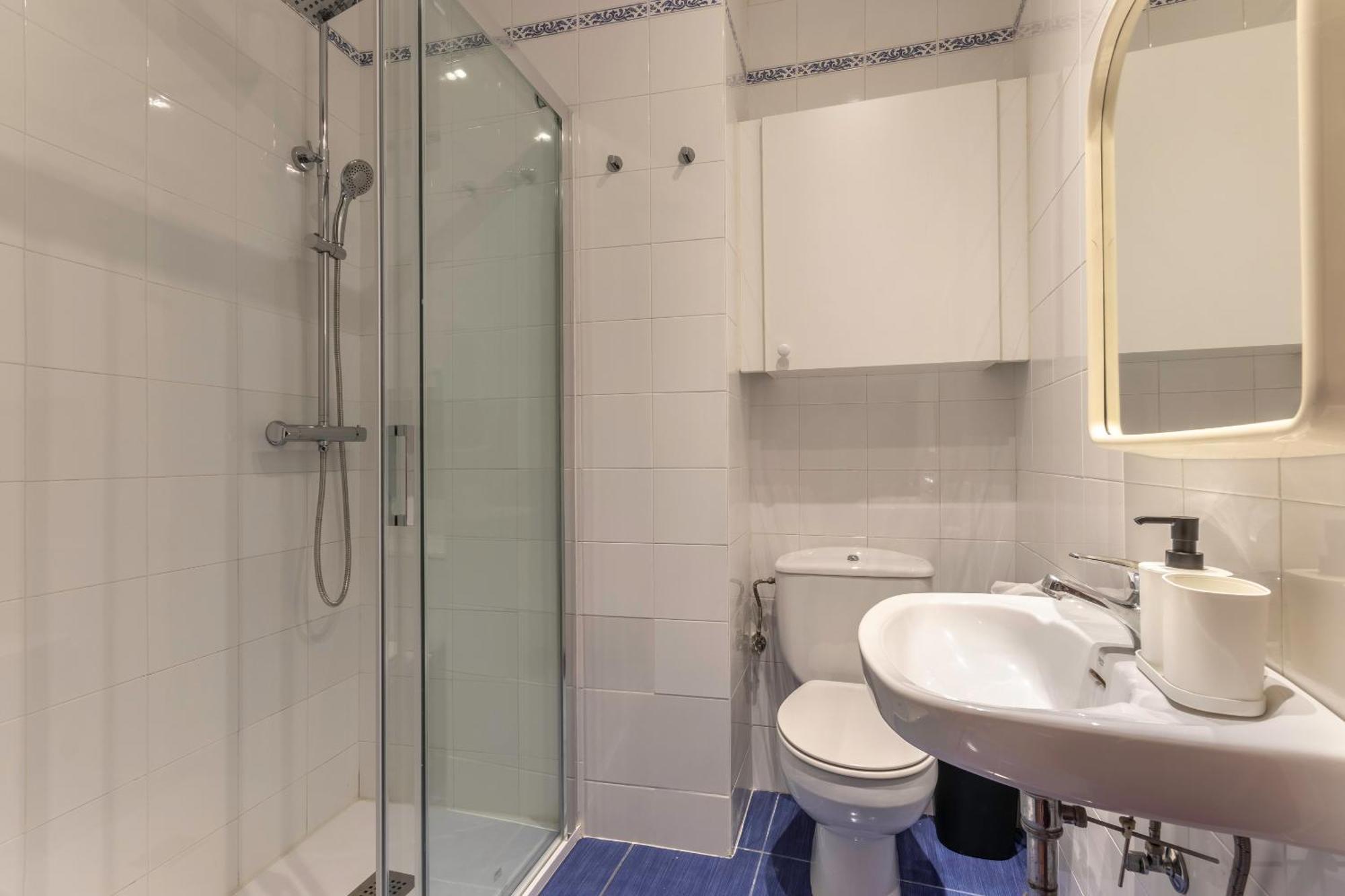 Apartamento Uribitarte Bilbao Luaran gambar