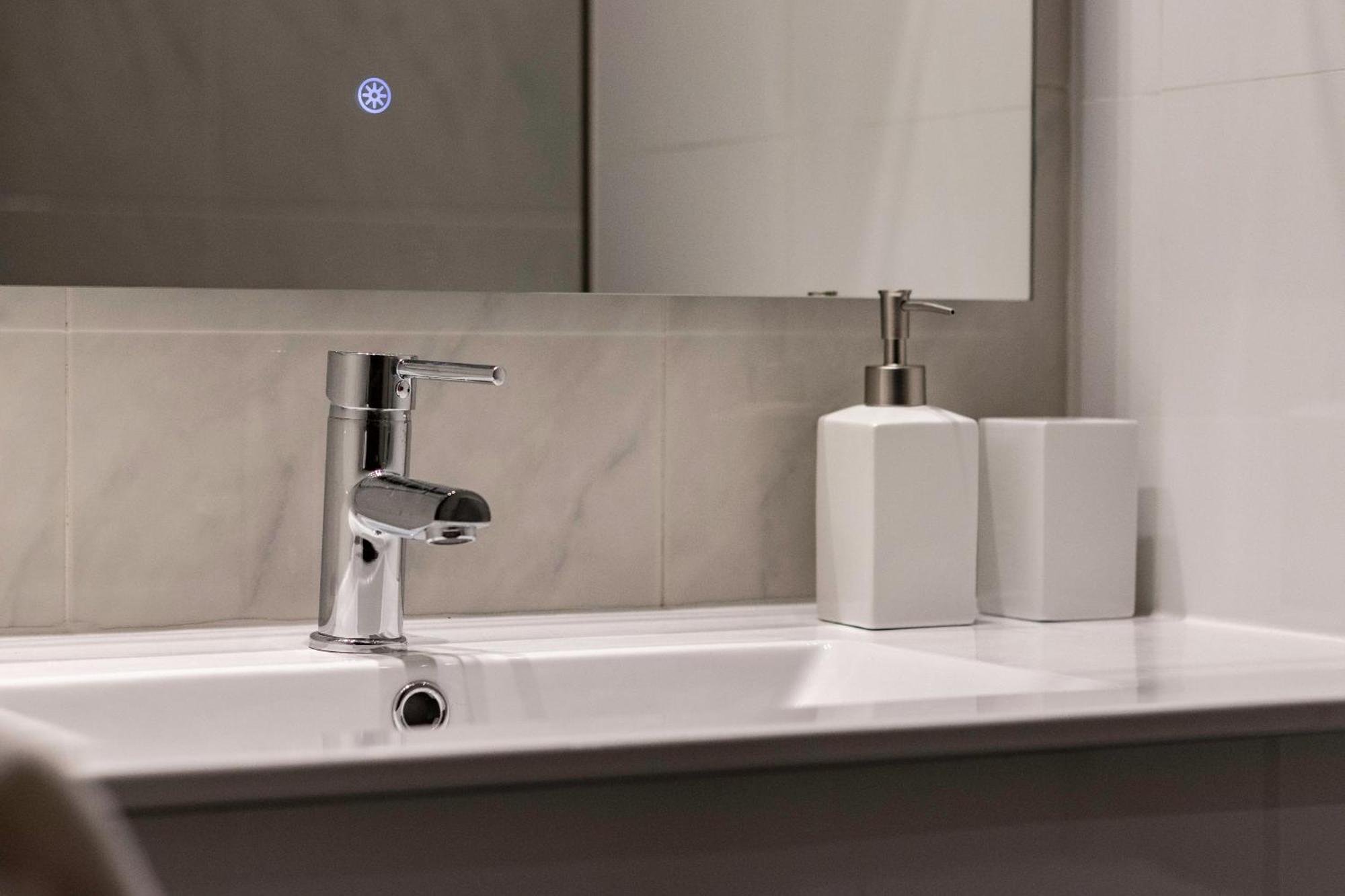 Apartamento Uribitarte Bilbao Luaran gambar